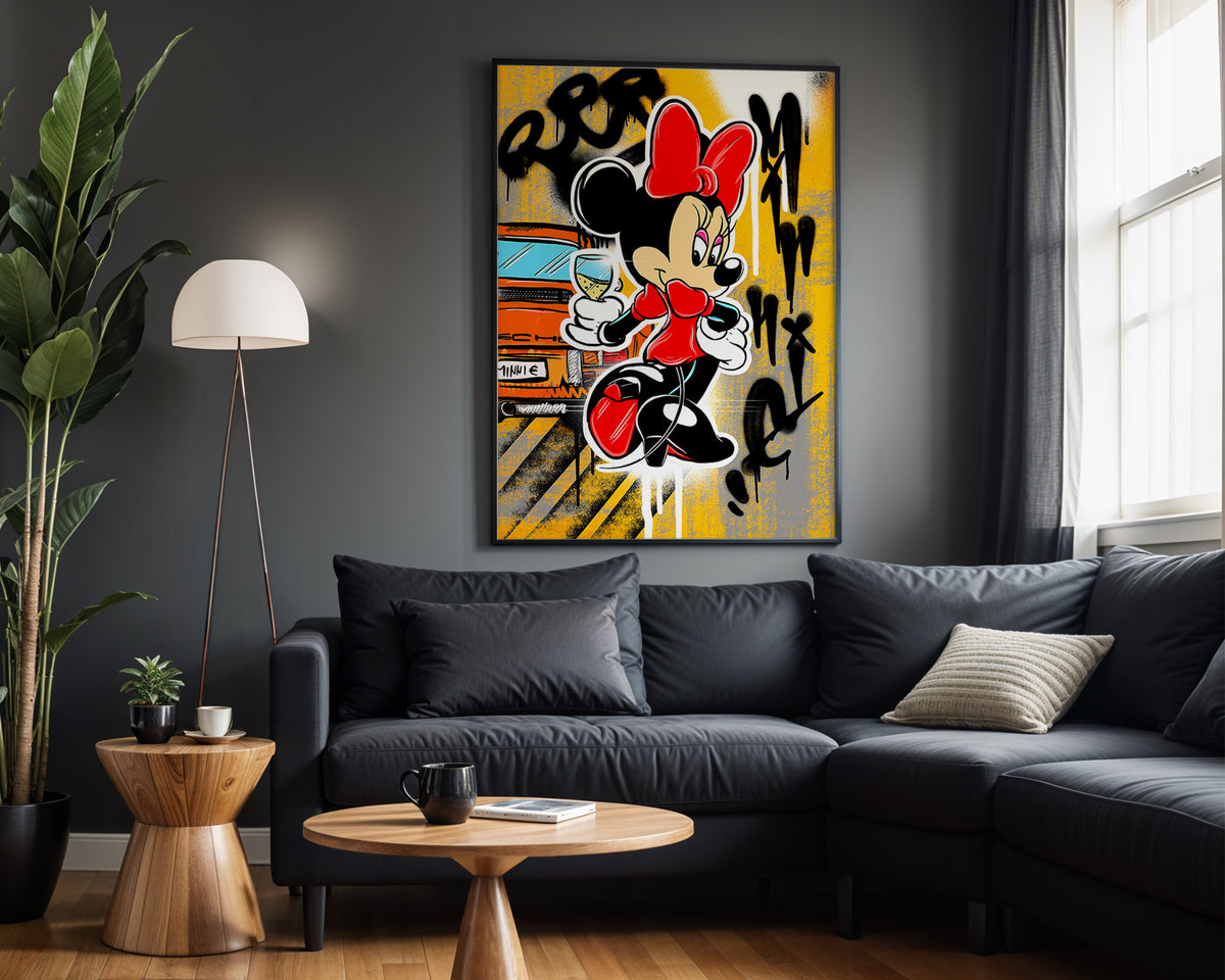 Minnie Graffiti - Detail View